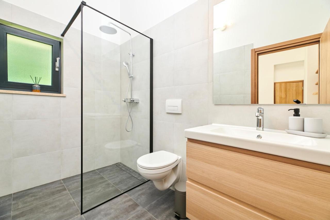 Unique Design Vila Doris Umag Luaran gambar