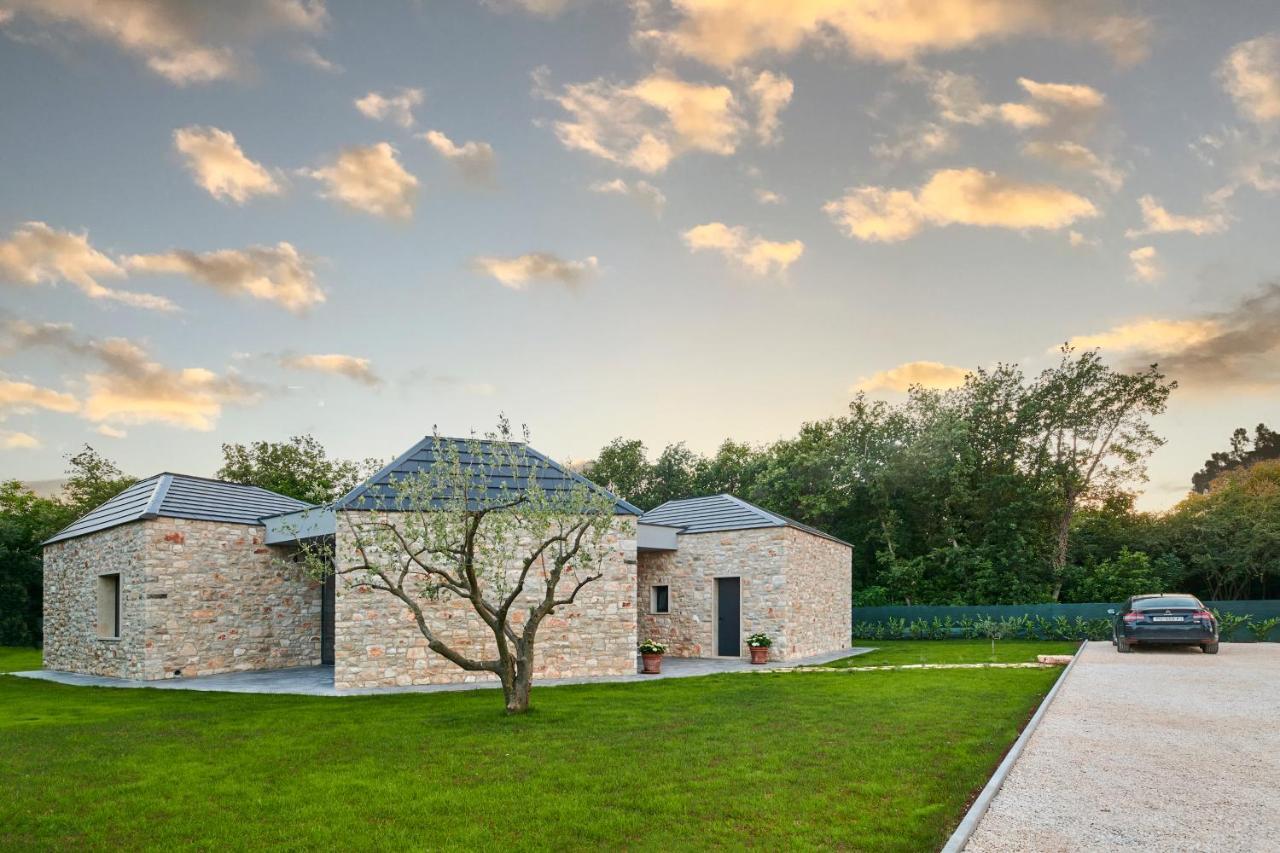 Unique Design Vila Doris Umag Luaran gambar