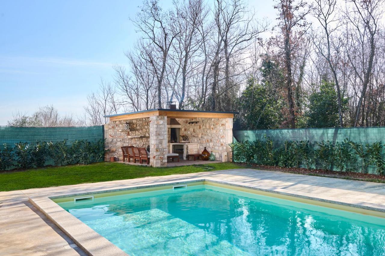 Unique Design Vila Doris Umag Luaran gambar
